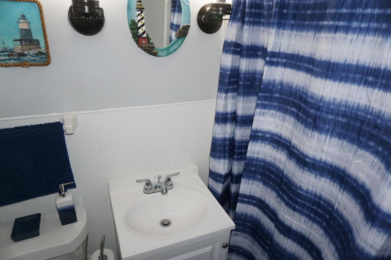 Bed and Breakfast Charlevoix House - The Northside Экстерьер фото