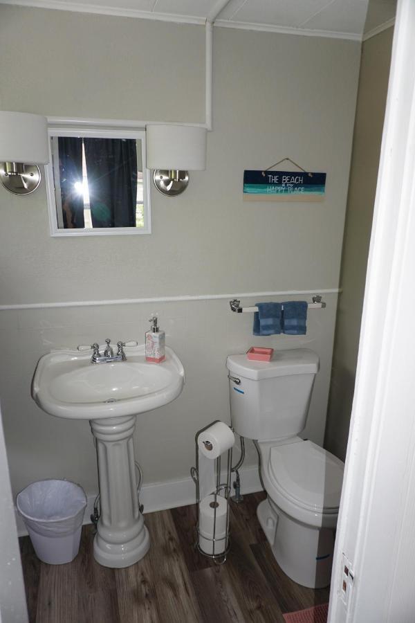 Bed and Breakfast Charlevoix House - The Northside Экстерьер фото