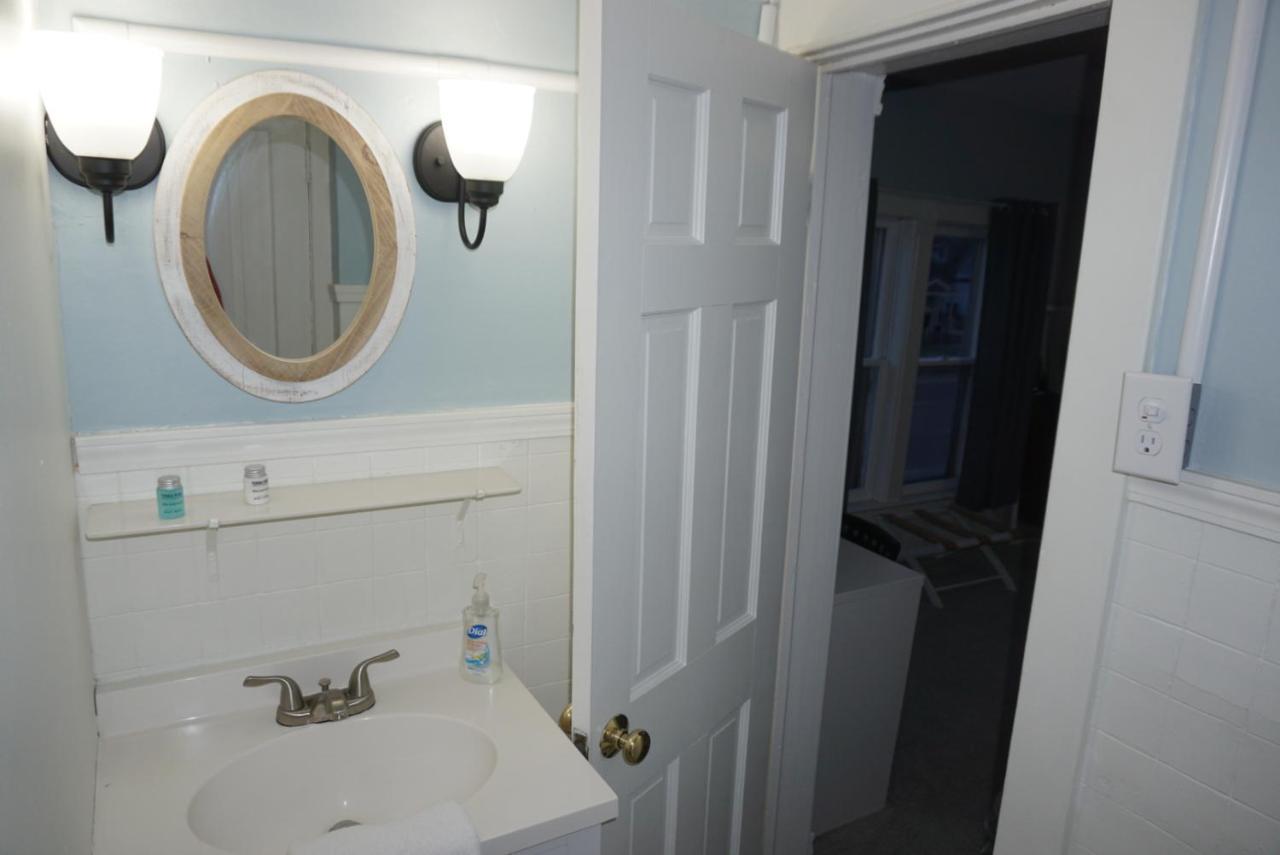 Bed and Breakfast Charlevoix House - The Northside Экстерьер фото